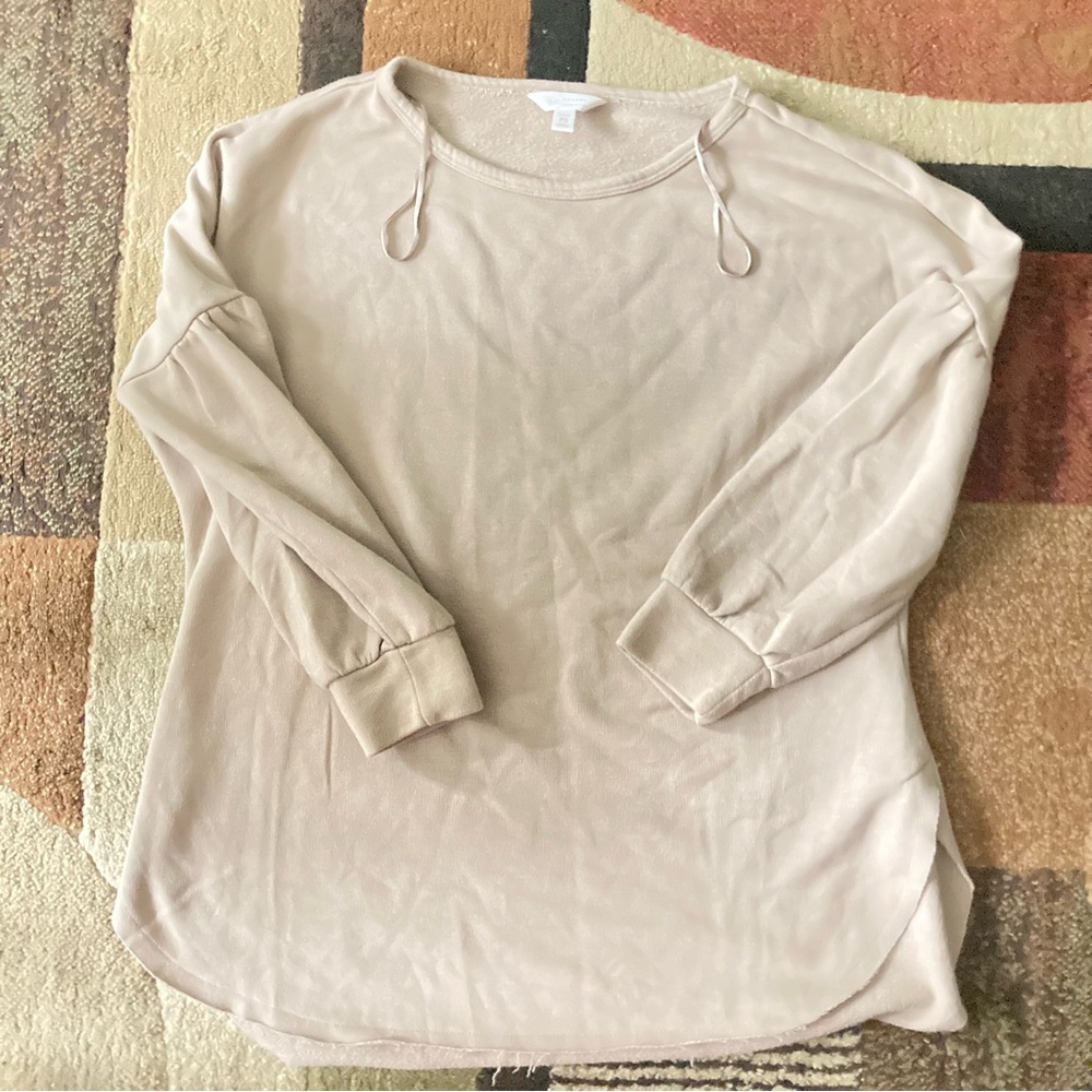 LC Lauren Conrad Cream Long Sleeve Sweatshirt
